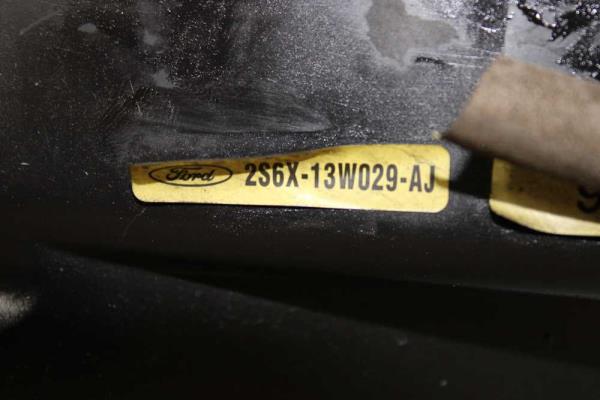 PHARE DROIT FORD FIESTA 4/2002-10/2005 - Vue 3